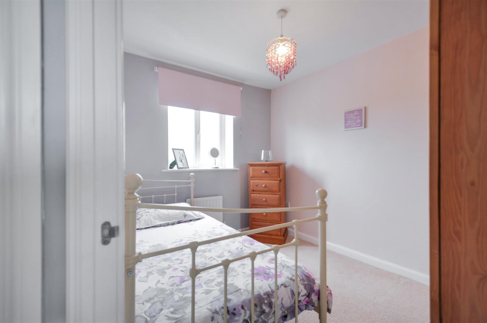 Broad Mead Avenue, Great Denham, Beds